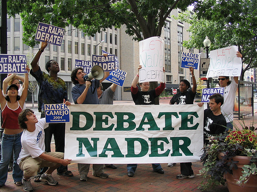 Debate Nader .
